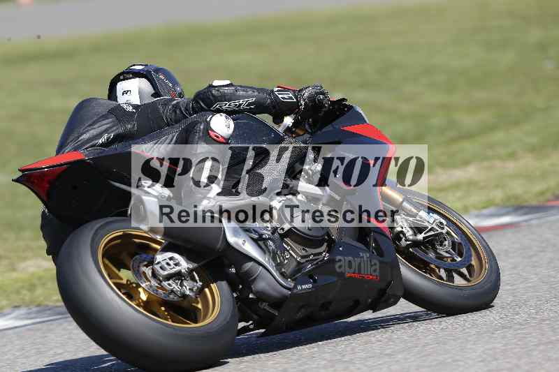 /43 08.08.2025 Discover the Bike ADR/Race 3 rot/78